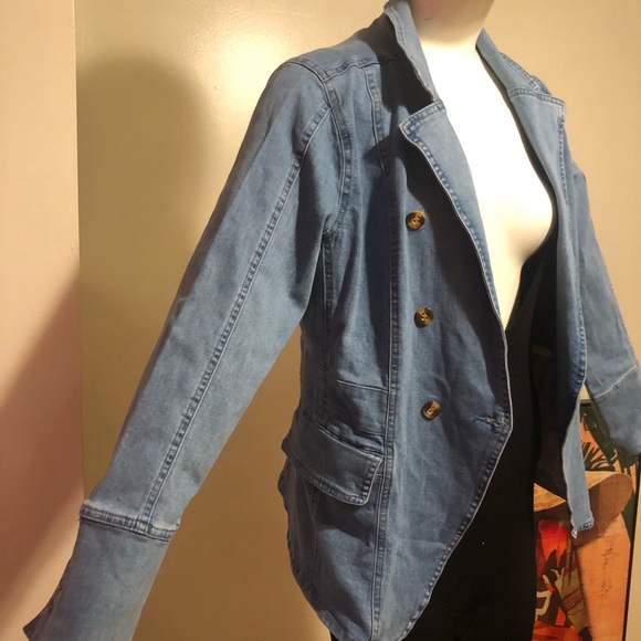 NWT Denim jacket - Picture 3 of 9
